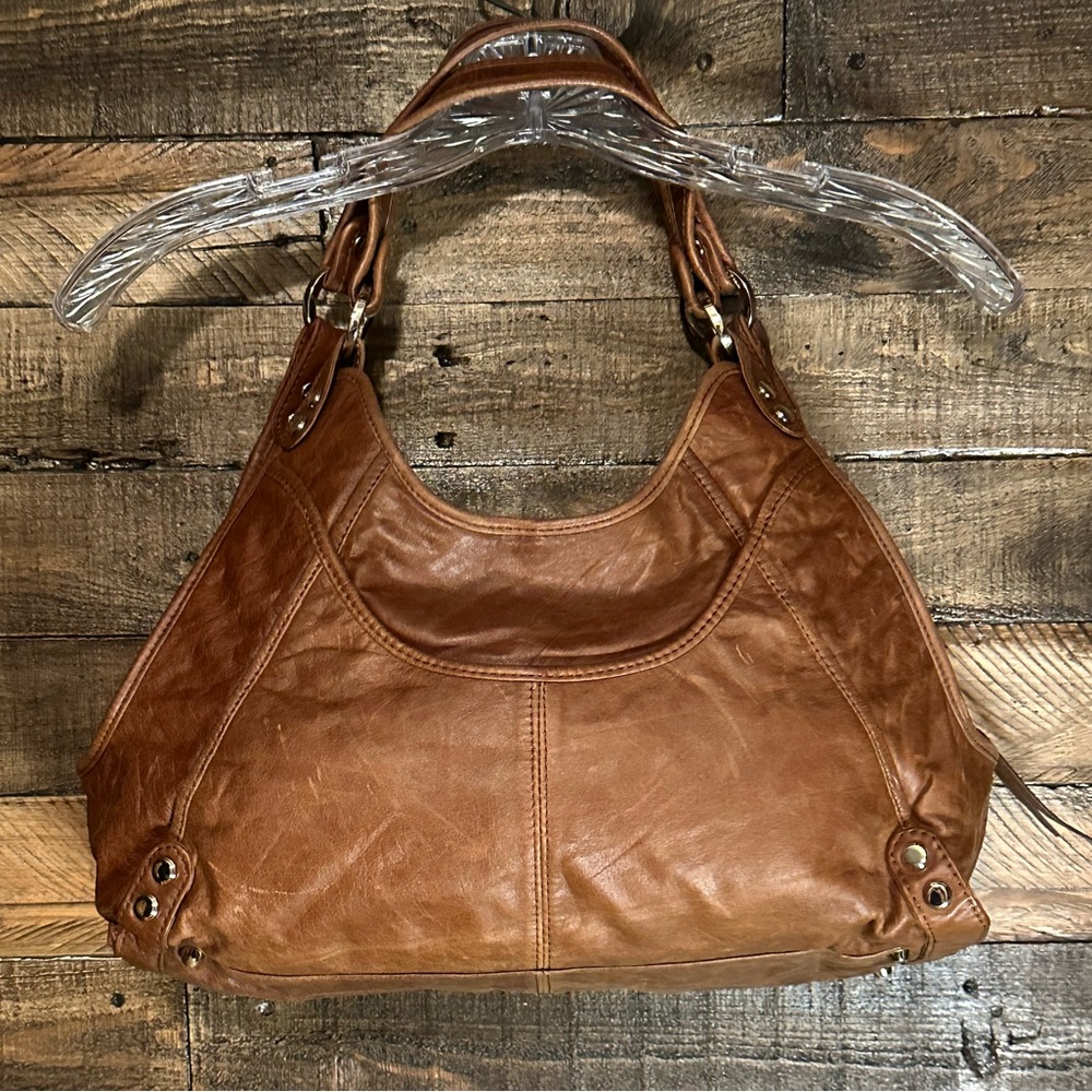 Junior Drake Whiskey Leather Shoulder Bag - Picture 6 of 13